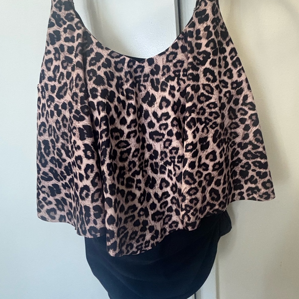 LILYEASE ® Stylish Leopard Print V-Neck Ruffle Hem One Piece Swimsuit Size 14/16